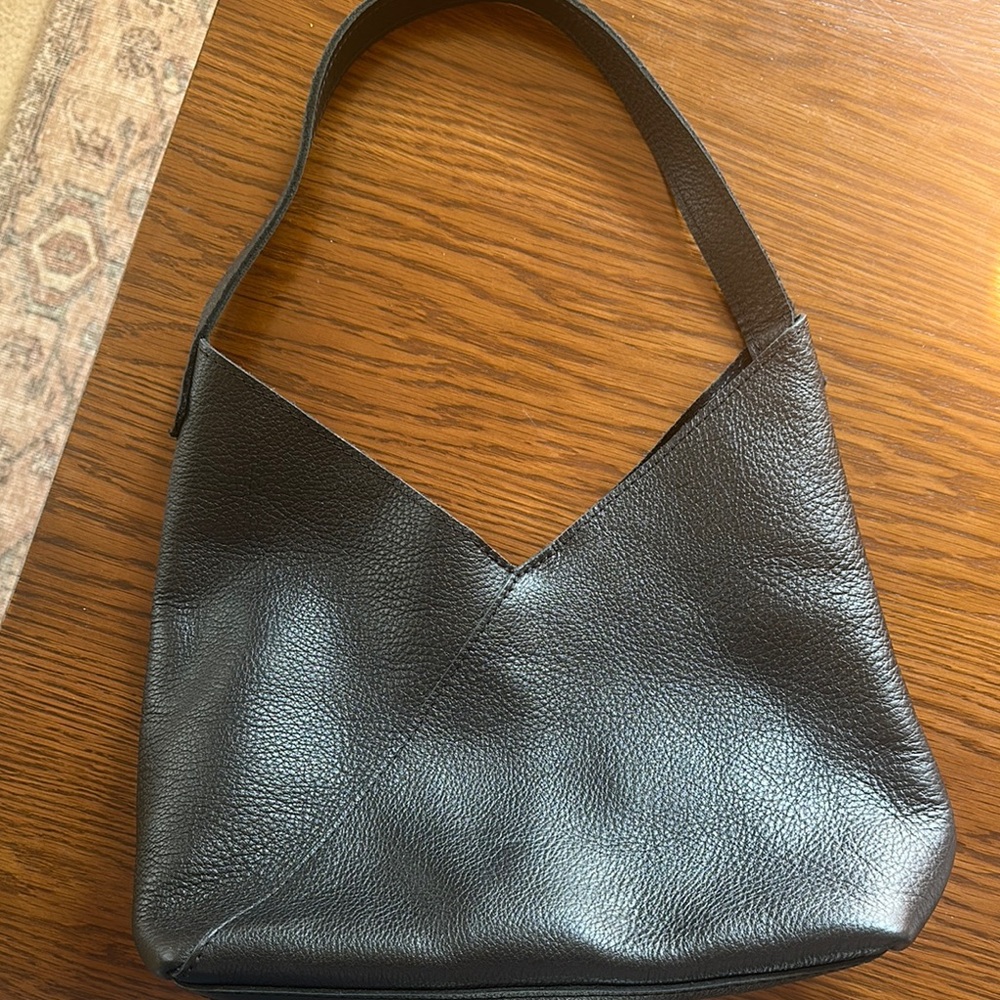 Portland Leather Black Naomi Bag